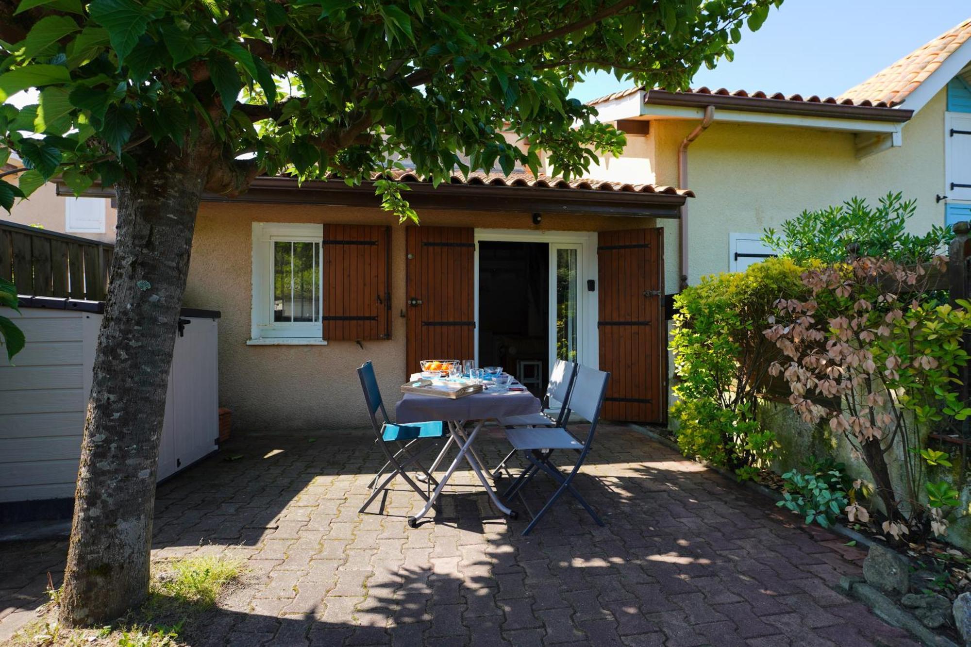 Maisonnette au pied de l'Océan avec terrasse Biscarrosse Esterno foto